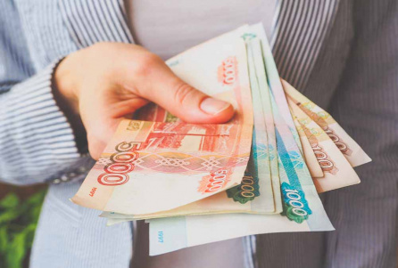 Можно ли обязать держать зарплату в тайне? 