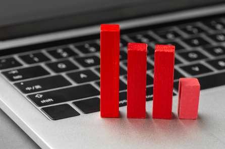Минфин против снижения ставки НДС для елочных украшений