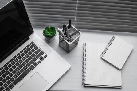 Можно ли включить доплату за вредность в оклад? 