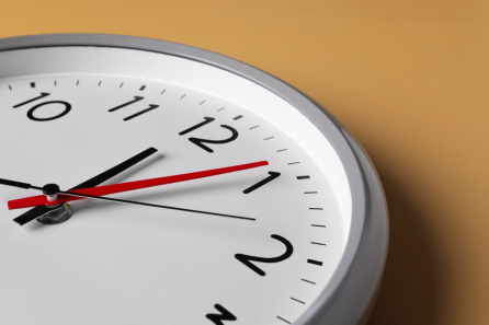 В каком периоде фирме на УСН нужно учесть предоплату? 