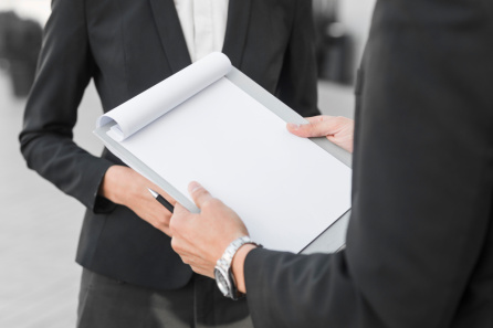 Когда фирме нужно начислить страховые взносы с выплат ИП по ГПД? 