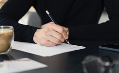 Роструд дал разъяснения об отпусках в связи со смертью родственника