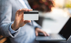 Когда нужно отказаться от зарплаты наличными для перехода на автоУСН?